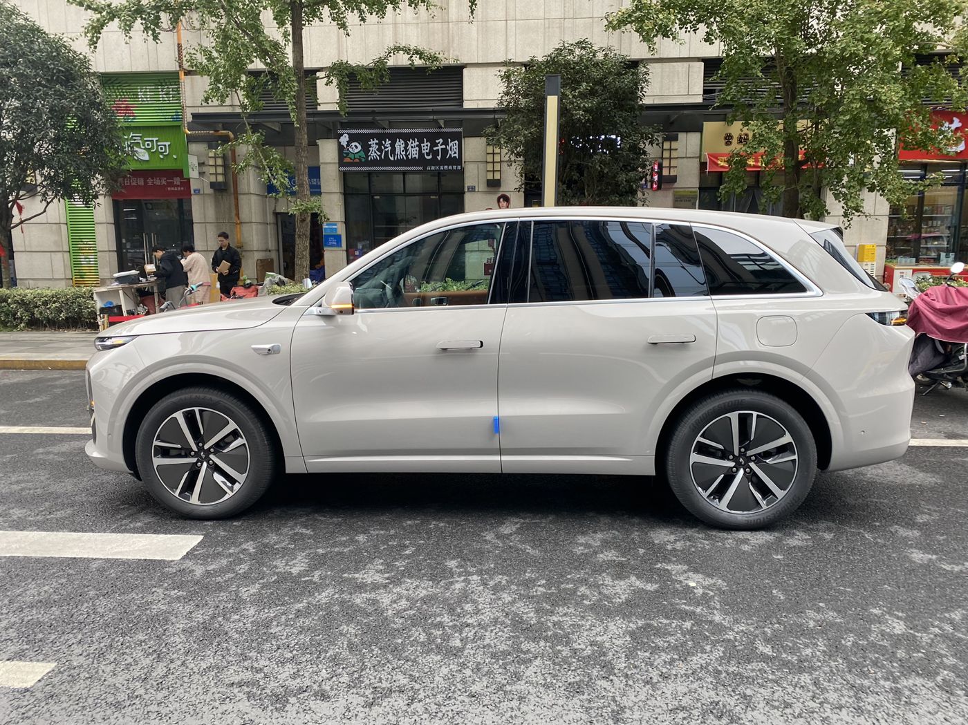 D88尊龙ONE口碑_D88尊龙汽车