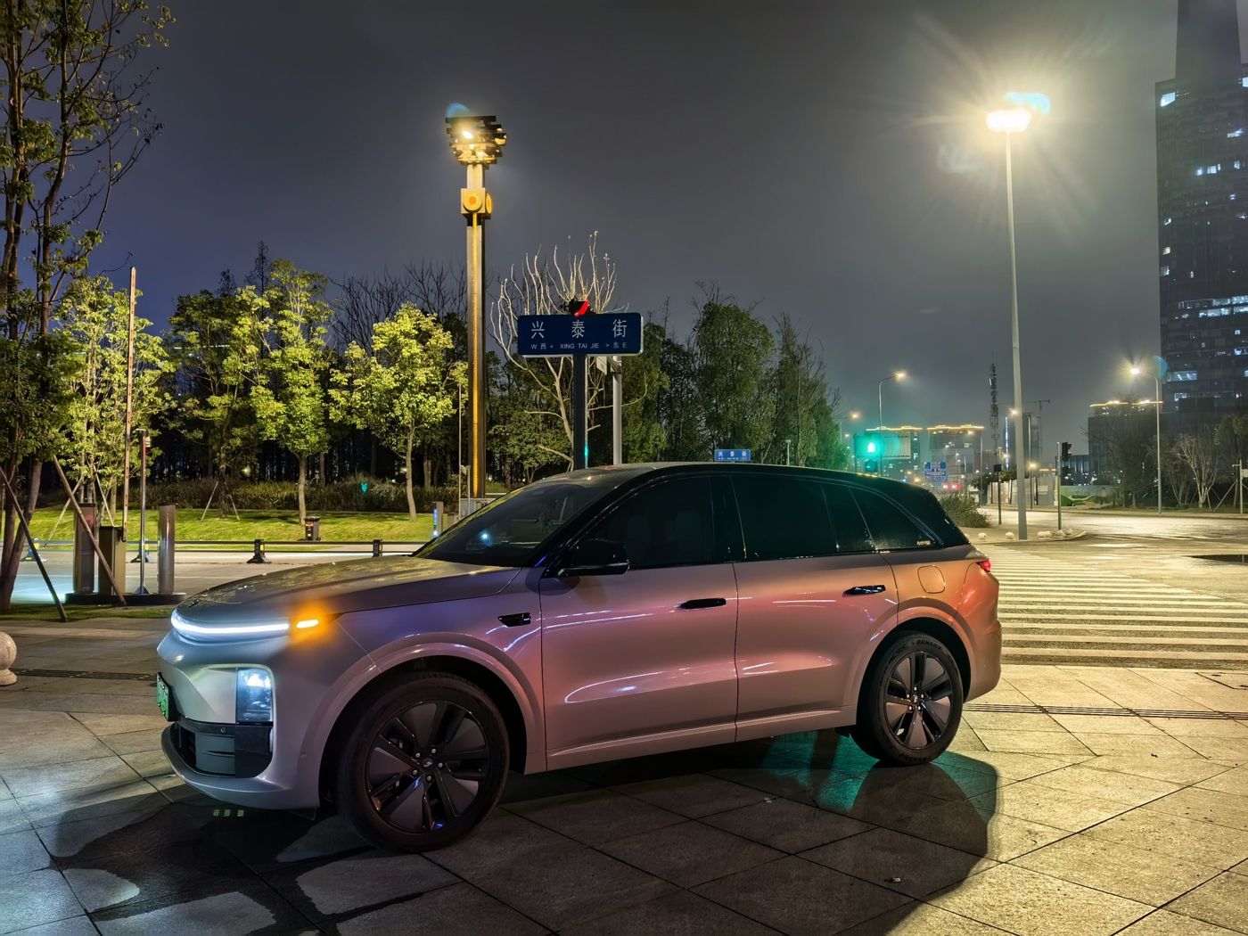 D88尊龙ONE口碑_D88尊龙汽车